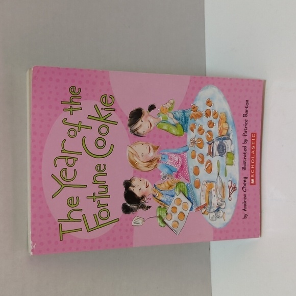 Scholastic Andrea Cheng The Year of the Fortune Cookie Paperback - Picture 1 of 4